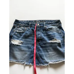 American Eagle Distressed Denim‎ Mini Skirt Medium Wash Raw Hem Womens 10 thumbnail 6