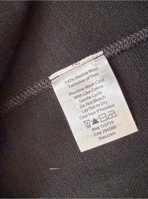 ibex Women’s Merino Wool Full Zip Vest Sleeveless in Black M thumbnail 8