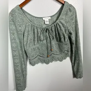 Kirious Los Angeles Sage Long Sleeve‎ Eyelet Crop Top thumbnail 2