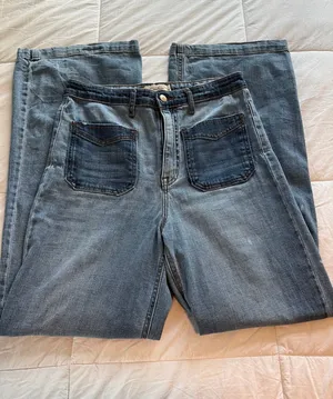Jessica Simpson Jeans thumbnail 1