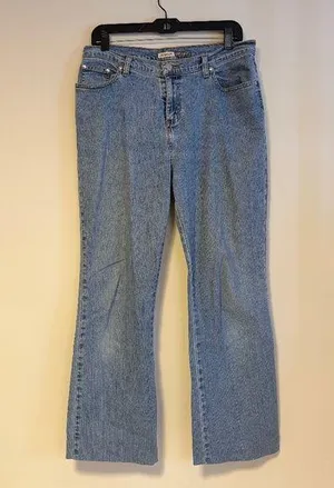 St. John’s Bay Mid Rise Ankle Crop Stretch Boot Flare Denim Jeans Blue Womens 12 thumbnail 1