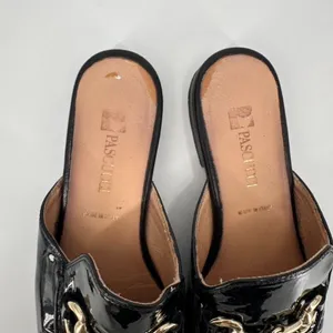 Pascucci Black Patent leather horse bit‎ mules loafers Italy size 37.5 Slides thumbnail 6