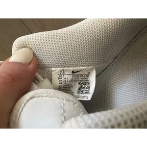 Nike Air Force 1 Low White Leather Women's Size 7.5 thumbnail 6