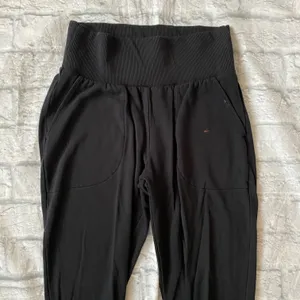 women S high waist pull on jogger pants w/drawstring & front pockets thumbnail 3