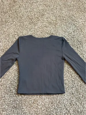 Aritzia Babaton Contour Top Crop thumbnail 2