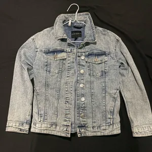 Silver Jeans Co Light wash Jean jacket thumbnail 4