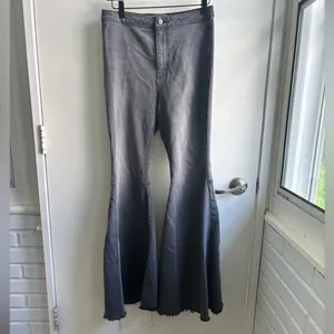 Free People Just Float On Bell‎ Bottom High Rise Jeans 28 boho whimsigoth edgy thumbnail 2