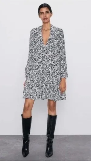 C Zara Claris Back & White V-Neck Long Sleeve Ruffle Women Mini Dress Size M thumbnail 1