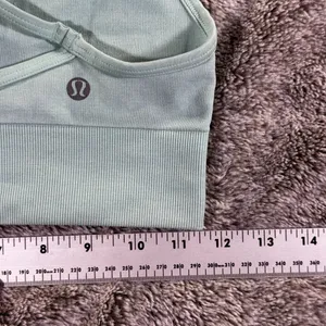 Lululemon Seamlessly Plunge Bra Sz 4/6 thumbnail 7