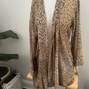 Victoria's Secret camo-colored kimono robe thumbnail 3