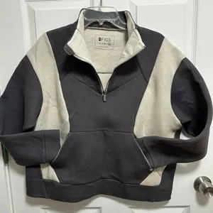 FIGS límited Edition Neoprene Pullover in Gray and White thumbnail 1