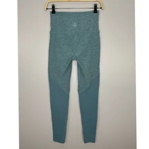 Beyond Yoga High Waist Colorblock Leggings Medium Blue‎ Seamless Stretch Active thumbnail 6