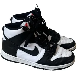 Nike Dunk High "Panda" Black White DD1869-103 High Top Sneakers Capsule‎ 8.5 thumbnail 6