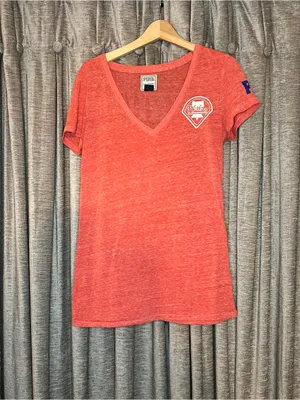 Y2K PINK Victoria's Secret Phillies Red Short Sleeve V Neck Tee Size Medium thumbnail 3