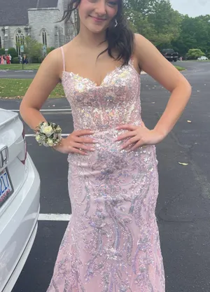 Sherri Hill Prom Dress thumbnail 4