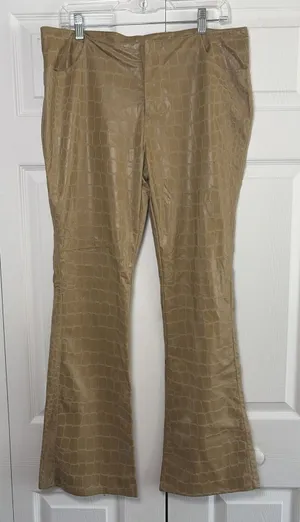 Neutral Zone Croc Embossed Faux Leather Pants Womens Size L Tan Y2K Flare PVC thumbnail 1