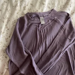 Athleta Girl Longsleeve thumbnail 1