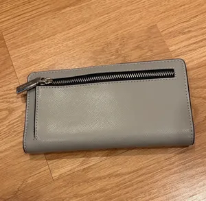 Kate Spade Two-Tone Bifold Wallet  thumbnail 2