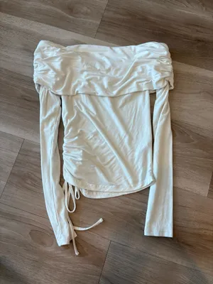 Edikted Long Sleeve Top thumbnail 2