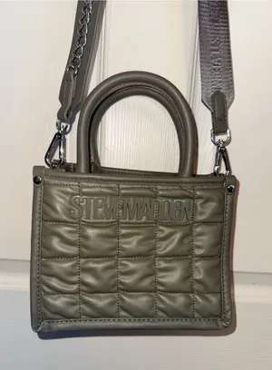 Steve Madden Green Quilted Crossbody Purse thumbnail 1