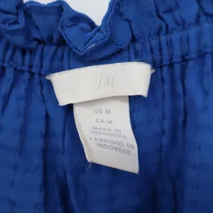 HM Royal Blue Tie Shoulder Ruffle Camisole Tank Top Viscose Size M thumbnail 3
