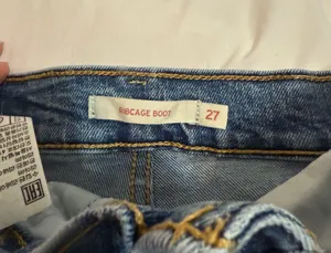 Levi’s Ribcage Bootcut Jeans thumbnail 2