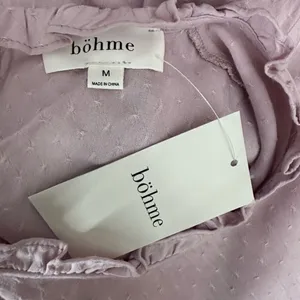 Bohme Ruffle Short Sleeve Top in Rose Size Small thumbnail 3