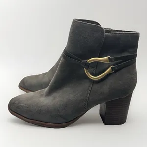 Isola‎ Women Gray Suede Horseshoe Buckle Ankle Boots Block Heel Side Zip Size 6M thumbnail 2