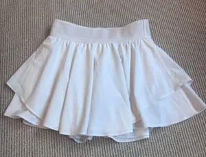 Lululemon Women's Court Rival High Rise Tennis Skirt Regular White Size 4 thumbnail 4