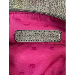 Juicy Couture Quilted Metallic Wristlet With Chain Strap &‎ Pink Crown Lining thumbnail 3