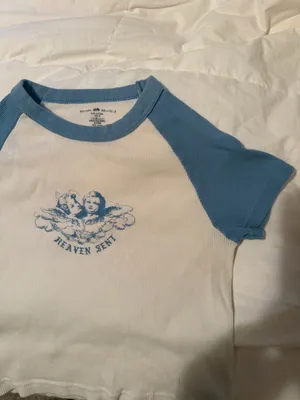 Baby Tee Brandy Melville thumbnail 2