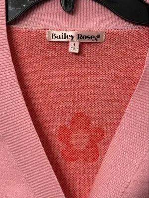 Bailey Rose Womens pink cropped flower cardigan, pink and red, size small thumbnail 4