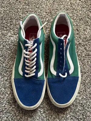 Vans Suede Old Skool Sneaker thumbnail 1