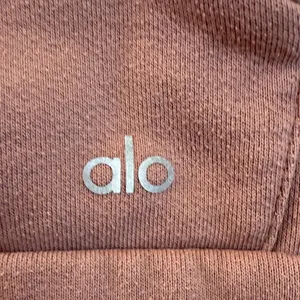 ALO Yoga | Distressed Mauve Hoodie | Sz S/M thumbnail 2