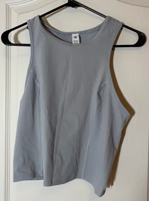 Lululemon NWT Nulux ™ Racerback Cropped Run Tank. Size 10. Color ICEG (Ice Grey) thumbnail 1