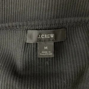 J. Crew‎ Women’s Top Medium Black Short Sleeve thumbnail 5