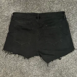 H&M Distressed Black Shorts thumbnail 2