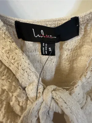Lulu's Maley Beige Textured Peplum Top NWT Size Small thumbnail 3