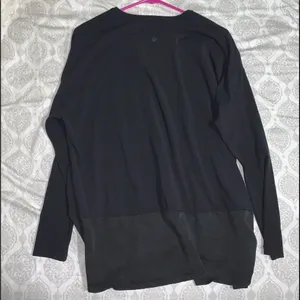 Black lululemon long sleeve thumbnail 2