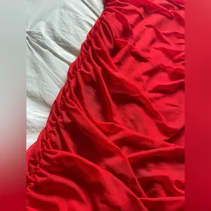 ⚠️SOLD⚠️Maxi bodycon red dress Size XS thumbnail 3