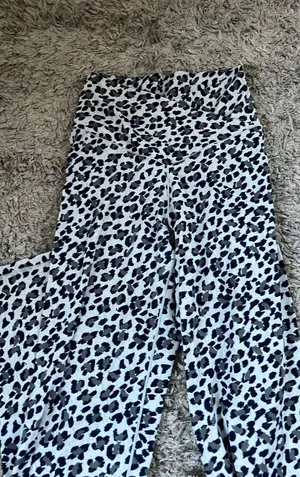 Aerie Leggings thumbnail 3