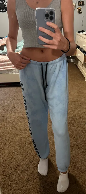 Victoria's Secret Pink Sweatpants thumbnail 2