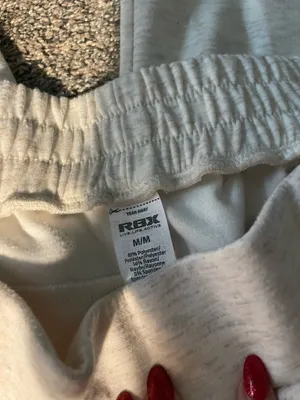 Women’s loungewear set  thumbnail 4