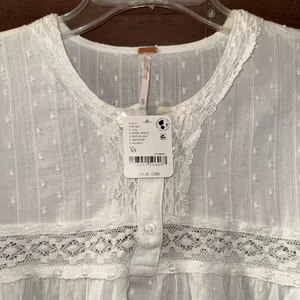 NWT $98 Free People White Ella Dot Peasant-Style Button Up Eyelet Blouse XS thumbnail 5