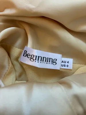 Beginning Boutique Prom Dress thumbnail 6