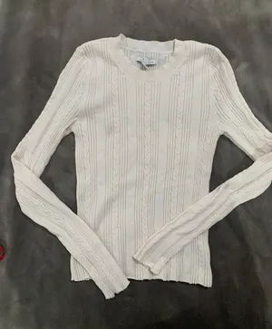 American Eagle cableknit Sweater size S thumbnail 1