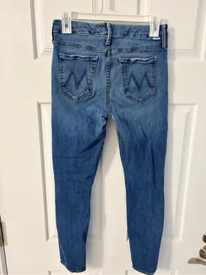 MOTHER Skinny Jeans in Medium Blue Wash thumbnail 7