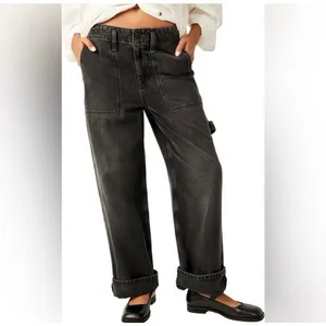 Free People We The Free Black Wash Major Leagues Cuffed Carpenter Utility Jeans thumbnail 5