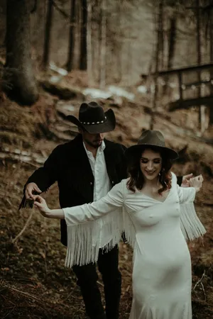 Western Style Wedding Dress With Tassels thumbnail 6