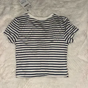 Zara Black and White Striped T-Shirt thumbnail 3